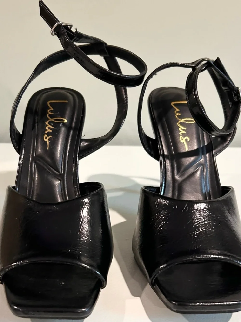 Lulus Black Patent Strappy Stiletto Heels Square Toe Ankle Strap Size 7